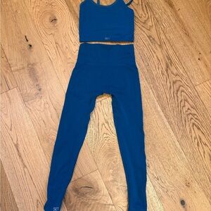 SET Active Vibrant Blue Activewear